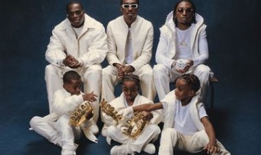 L2B - Nés Pour Briller : Book III (Album complet)