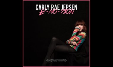 Emotion (Deluxe Expanded Edition) - Carly Rae Jepsen